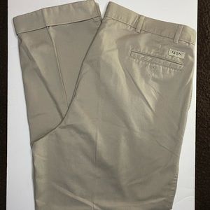 IZOD mens trousers.